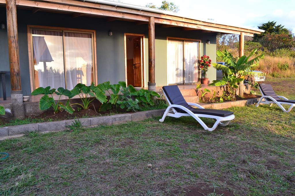 Cabanas Henua Iti Hanga Roa Room photo