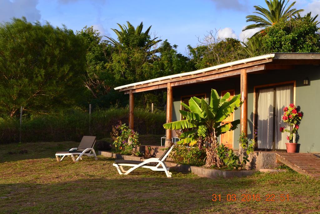 Cabanas Henua Iti Hanga Roa Exterior photo