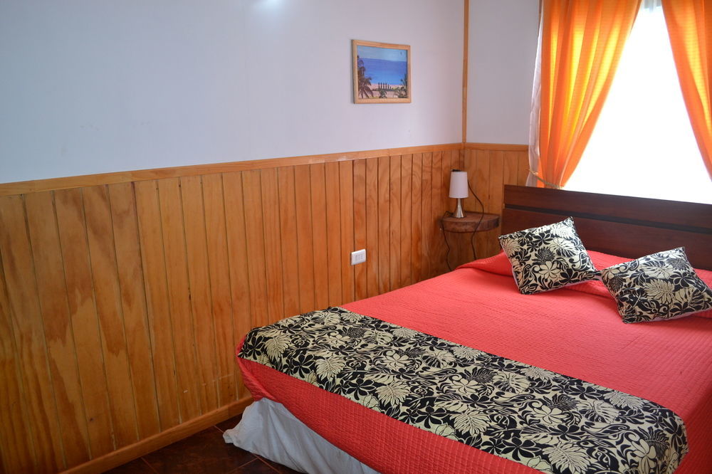 Cabanas Henua Iti Hanga Roa Exterior photo