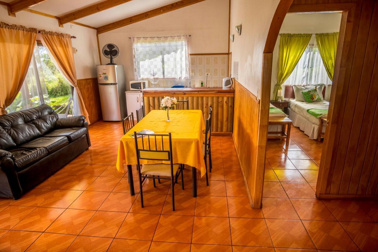 Cabanas Henua Iti Hanga Roa Exterior photo